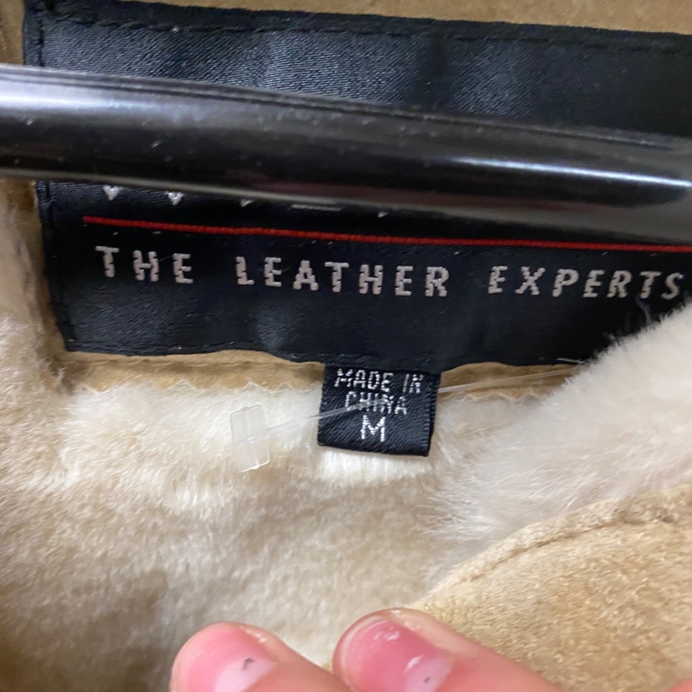 coat - Picture 3 of 3